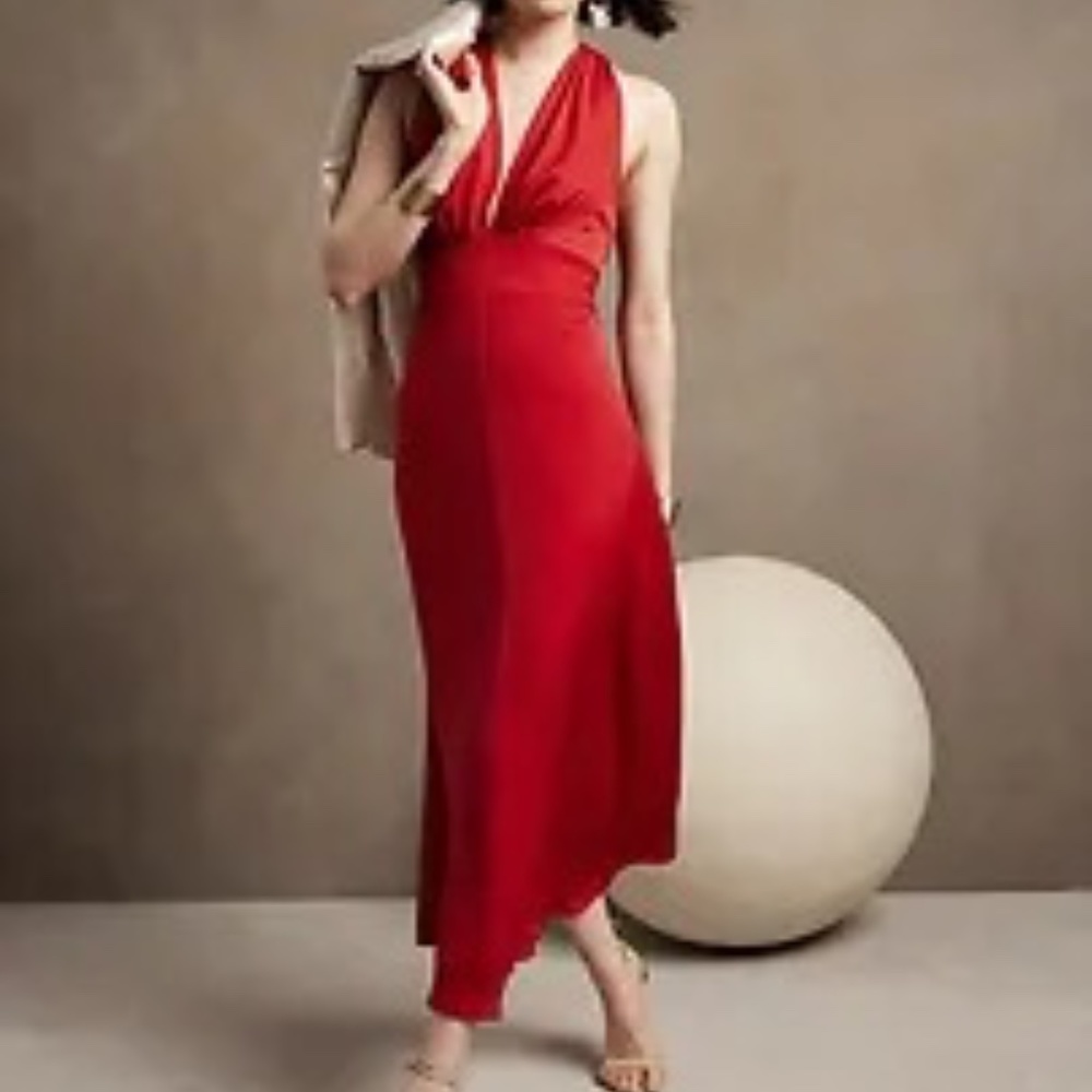 Backless silky red dress